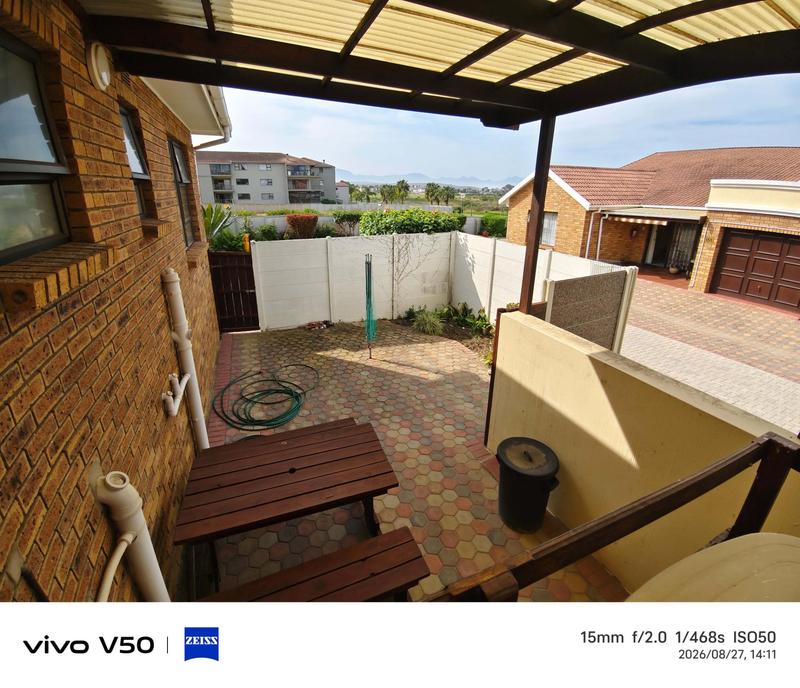 3 Bedroom Property for Sale in Hartenbos Central Western Cape